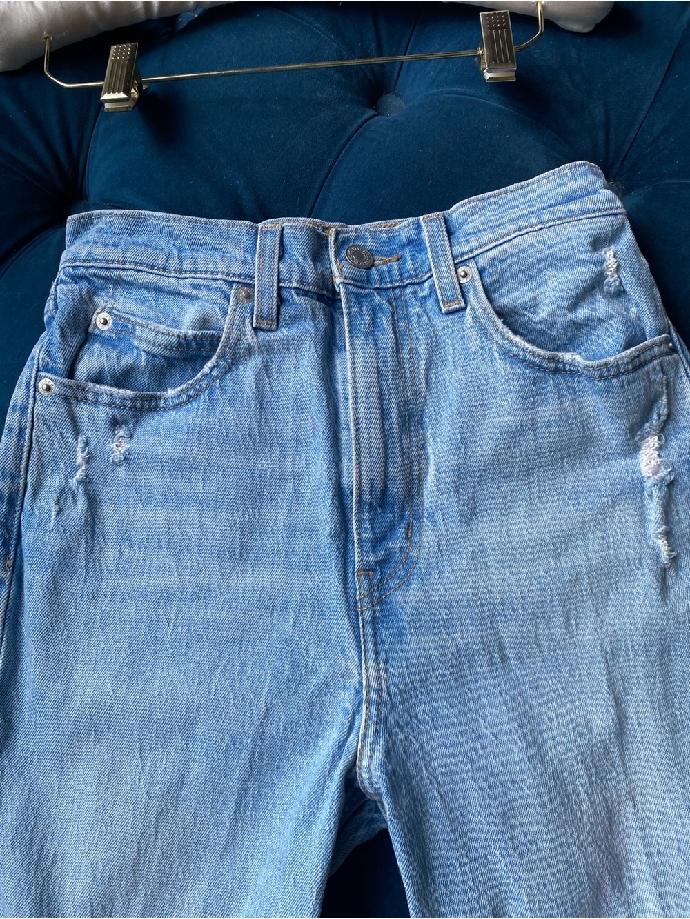 LEVIS FLARE JEANS - Picture 9 of 13